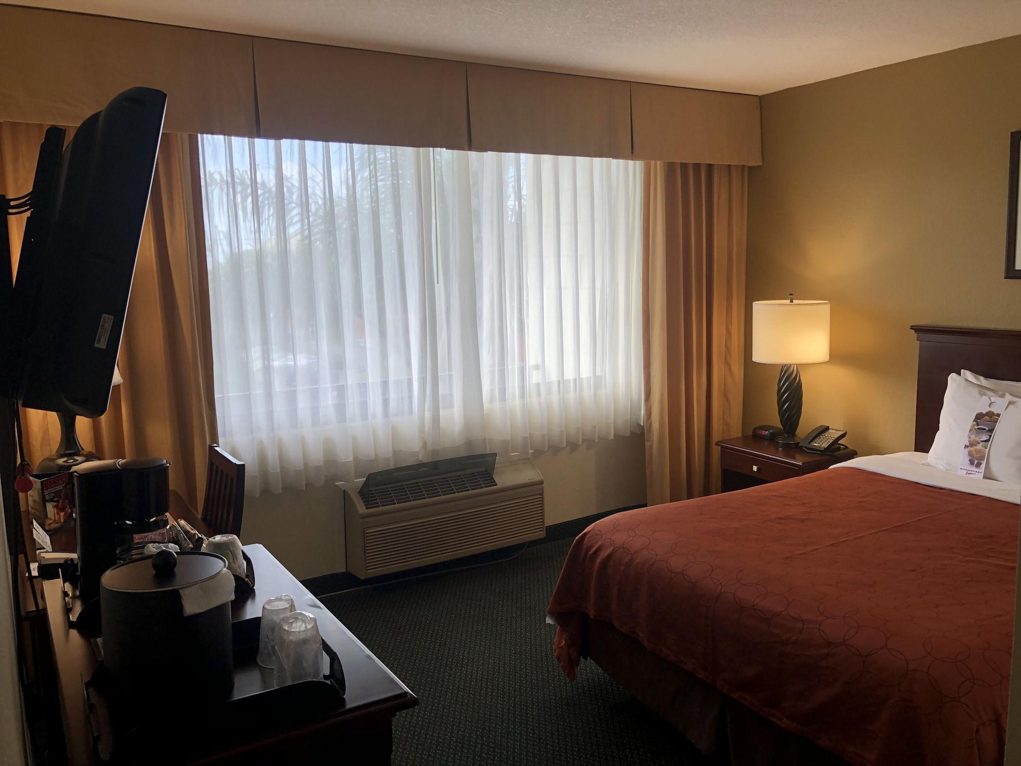 Knott'S Hotel Буена Парк Екстериор снимка